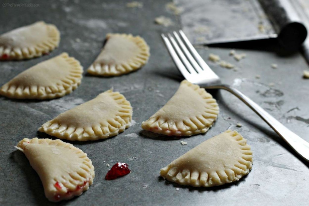 mini jam pies 071